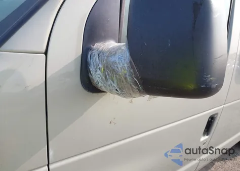 2005 Ford E-150 Chateau/Xl/Xlt z USA, uszkodzony, nr VIN 1FMRE11W15HA64778